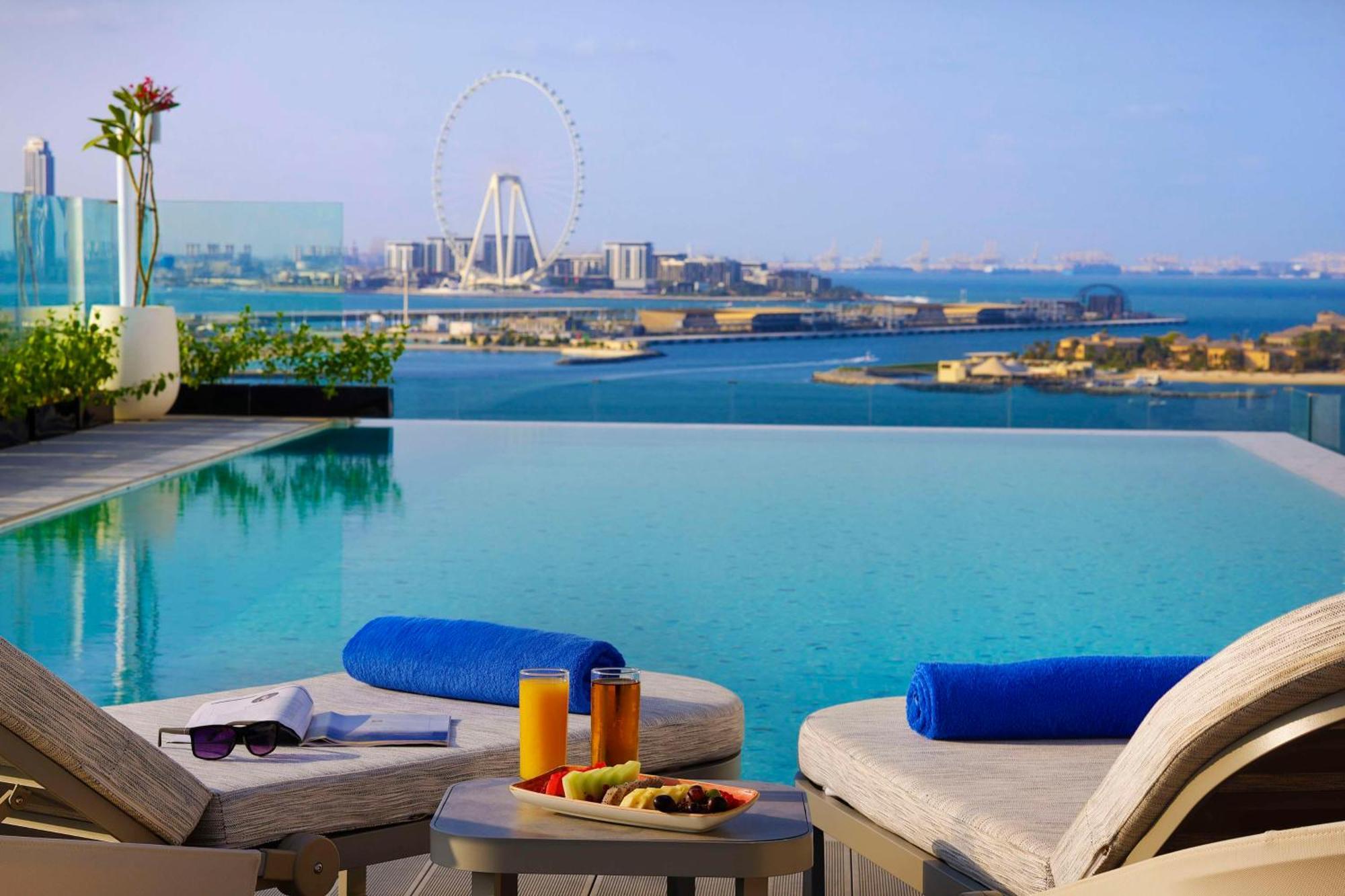 Tumbi West Palm Beach Hotel Dubai,Tapestry Collection Hilton 외부 사진