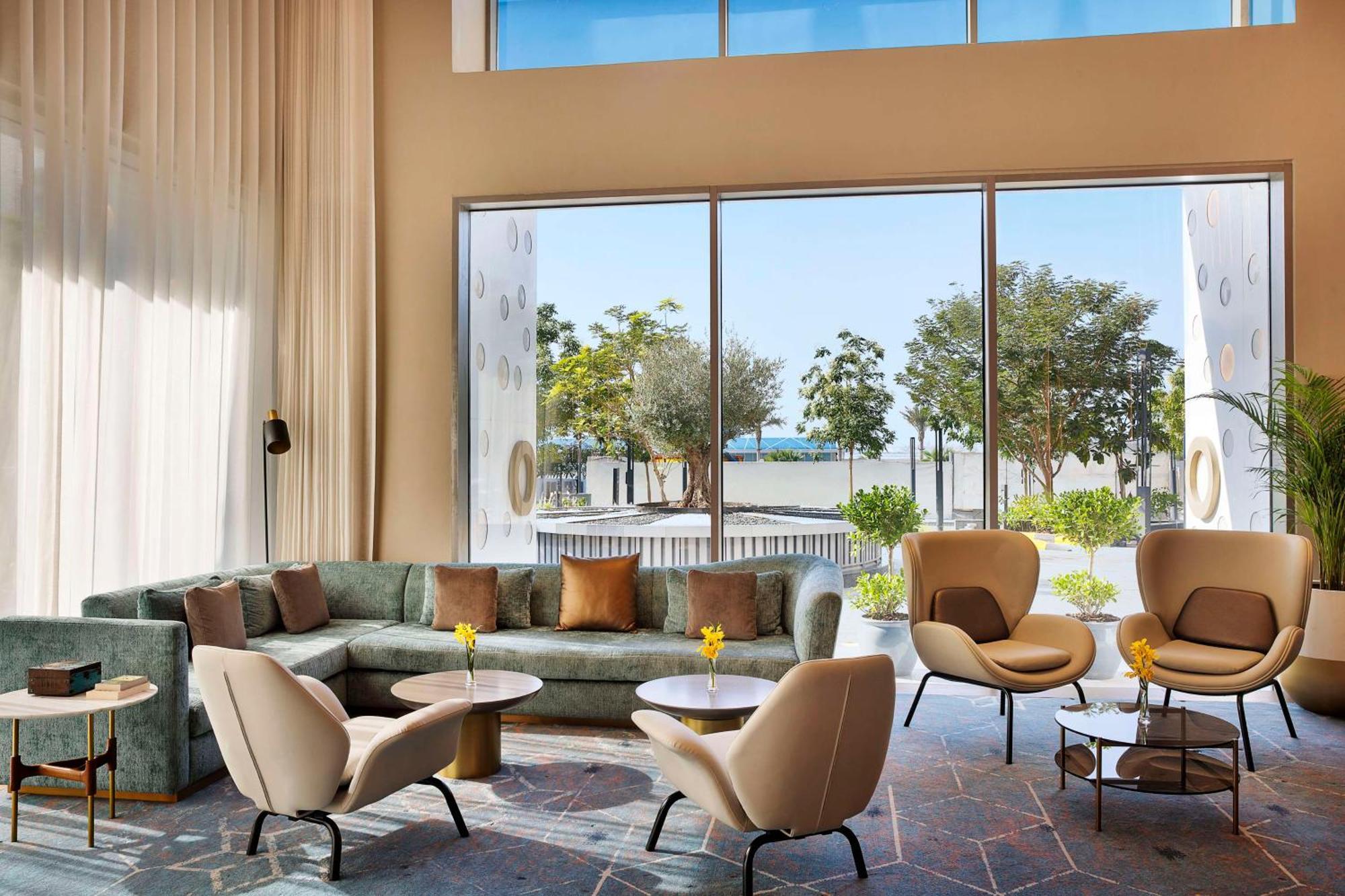 Tumbi West Palm Beach Hotel Dubai,Tapestry Collection Hilton 외부 사진