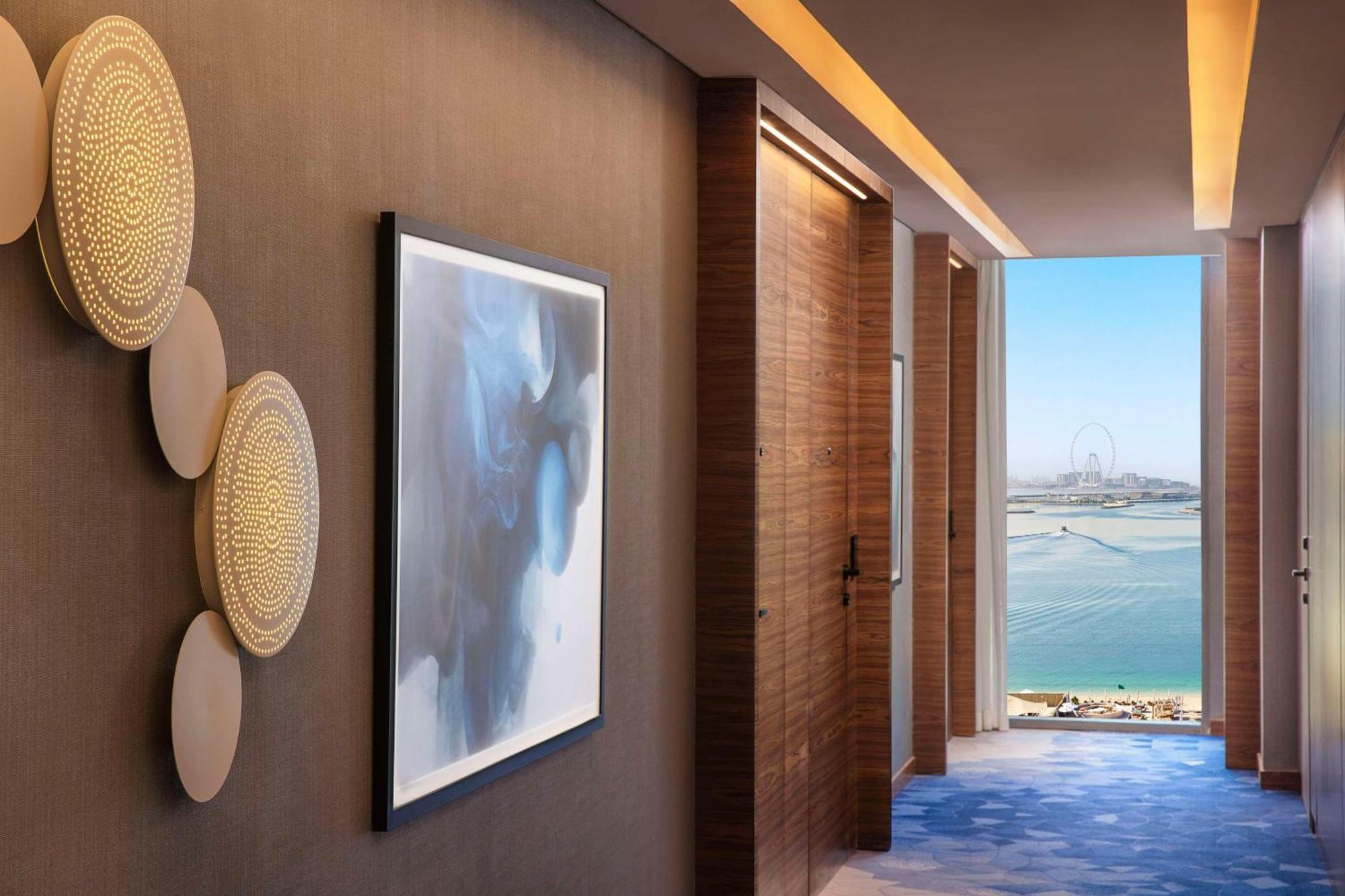 Tumbi West Palm Beach Hotel Dubai,Tapestry Collection Hilton 외부 사진